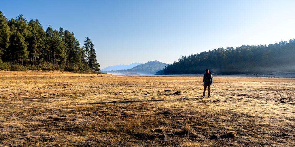 Turismo rural y naturaleza en el Nevado Turismo rural y naturaleza en el Nevado